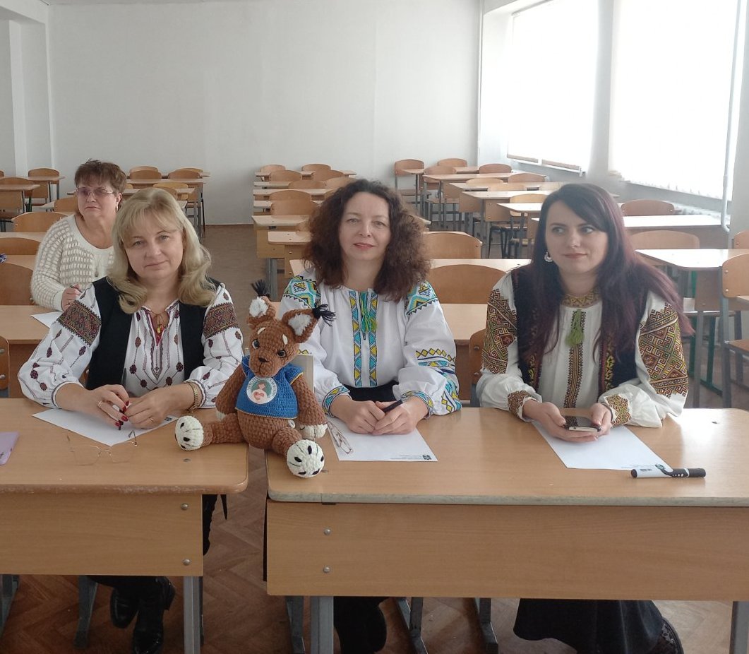 2025-10-27_ Гарна